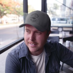 LIFE IS BETTER ON RACETRACKS - Basecap